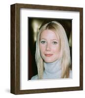 Gwyneth Paltrow-null-Framed Photo