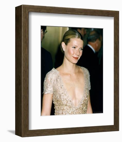 Gwyneth Paltrow-null-Framed Photo