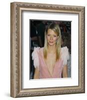 Gwyneth Paltrow-null-Framed Photo