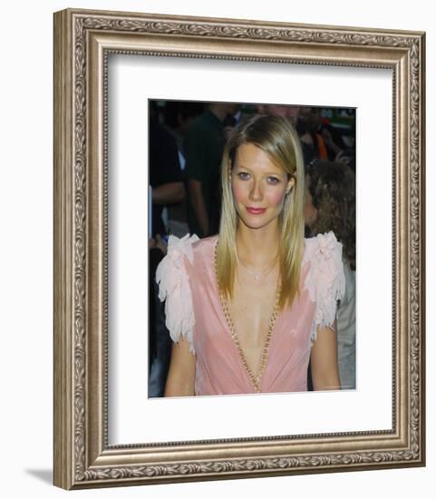 Gwyneth Paltrow-null-Framed Photo