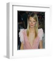 Gwyneth Paltrow-null-Framed Photo