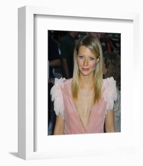 Gwyneth Paltrow-null-Framed Photo