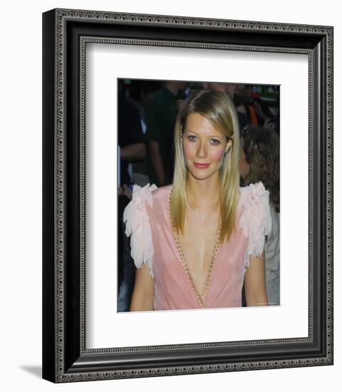 Gwyneth Paltrow-null-Framed Photo