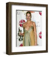 Gwyneth Paltrow-null-Framed Photo