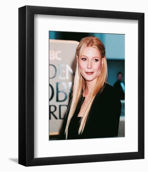 Gwyneth Paltrow-null-Framed Photo