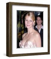 Gwyneth Paltrow-null-Framed Photo