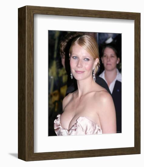 Gwyneth Paltrow-null-Framed Photo