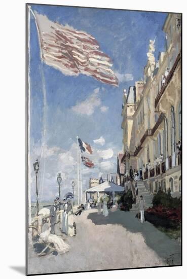 H“tel Des Roches Noires, Trouville-Claude Monet-Mounted Giclee Print