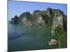 Ha Long (Ha-Long) Bay, Unesco World Heritage Site, Vietnam, Indochina, Southeast Asia-Jane Sweeney-Mounted Photographic Print