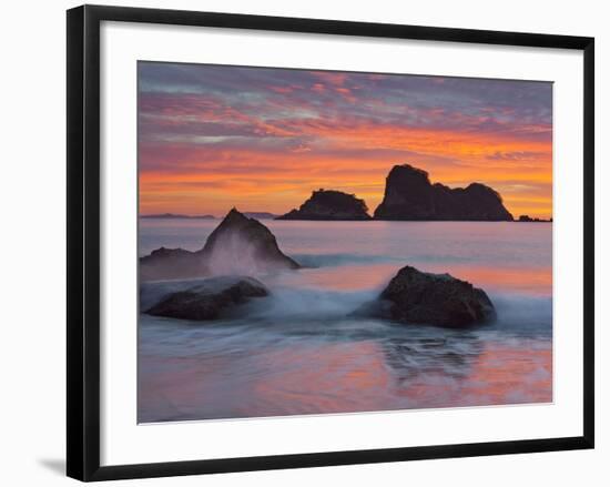 Hahei, Coromadel Peninsula, Waikato, North Island, New Zealand-Rainer Mirau-Framed Photographic Print