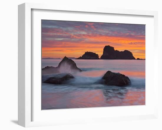 Hahei, Coromadel Peninsula, Waikato, North Island, New Zealand-Rainer Mirau-Framed Photographic Print