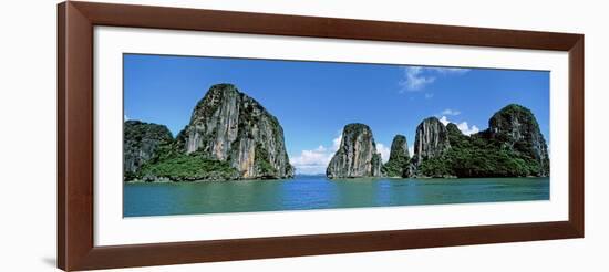 Halong Bay, Gulf of Tonkin, Vietnam-null-Framed Photographic Print