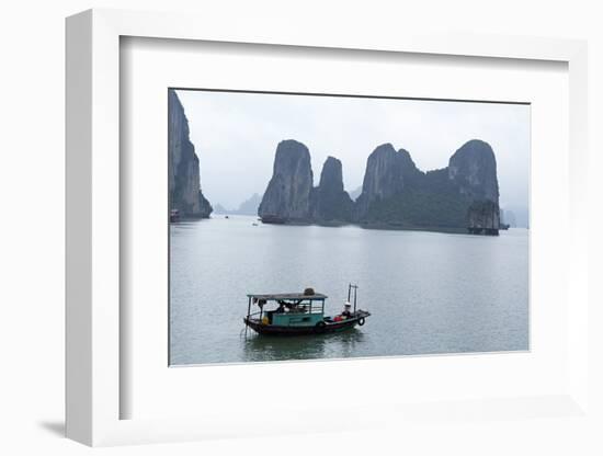 Halong (Ha Long) Bay, UNESCO World Heritage Site, Vietnam, Indochina, Southeast Asia, Asia-Bruno Morandi-Framed Photographic Print