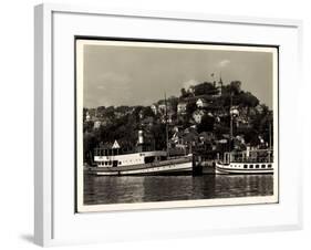 Hamburg Altona Blankenese, Salondampfer Burchard-null-Framed Giclee Print