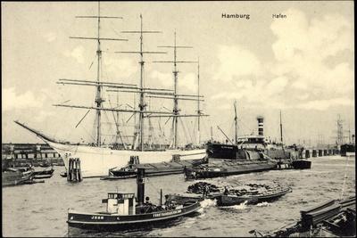 https://imgc.allpostersimages.com/img/posters/hamburg-blick-auf-den-hafen-segelschiff-dampfer_u-L-POSM810.jpg?artPerspective=n