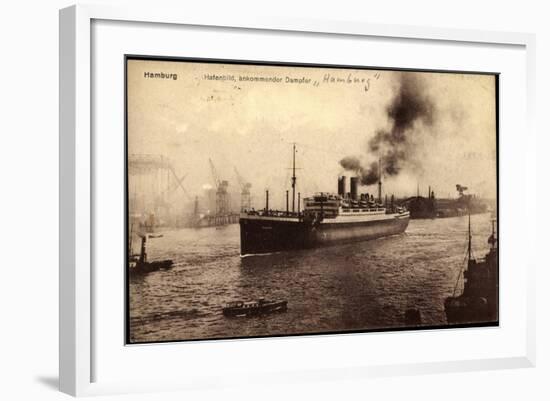 Hamburg, Hafen Mit Dampfer Hamburg Der Hapag-null-Framed Giclee Print