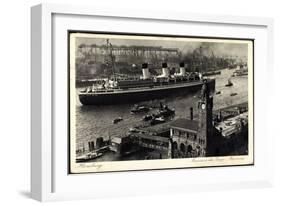 Hamburg, Hsdg Dampfer Cap Arcona, Ausreise-null-Framed Giclee Print