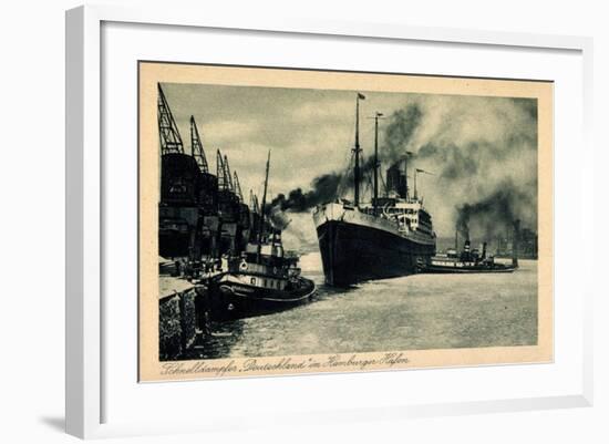 Hamburger Hafen, Hapag, Schnelldampfer Deutschland-null-Framed Giclee Print