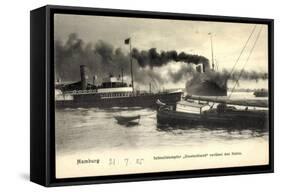 Hamburger Hafen, Schnelldampfer Deutschland, Hapag-null-Framed Stretched Canvas