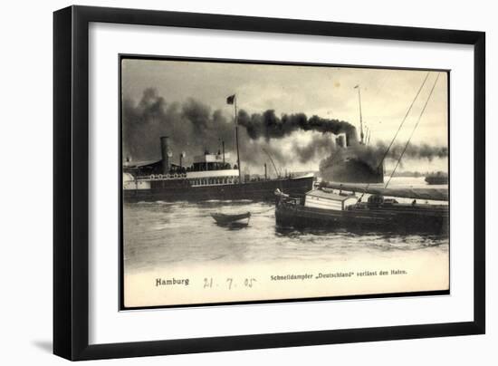 Hamburger Hafen, Schnelldampfer Deutschland, Hapag-null-Framed Giclee Print