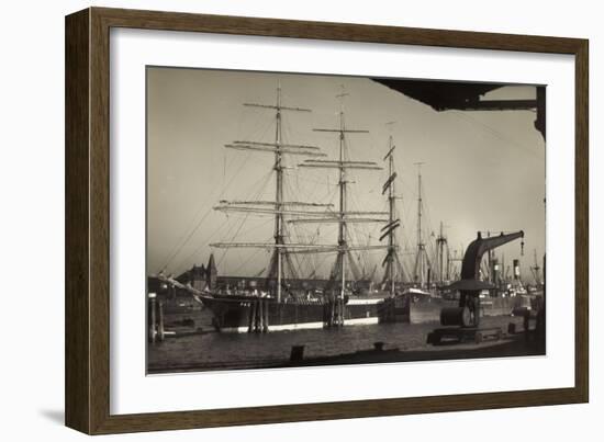 Hamburger Hafen, Viermast Bark Padua, Segelschiff-null-Framed Giclee Print