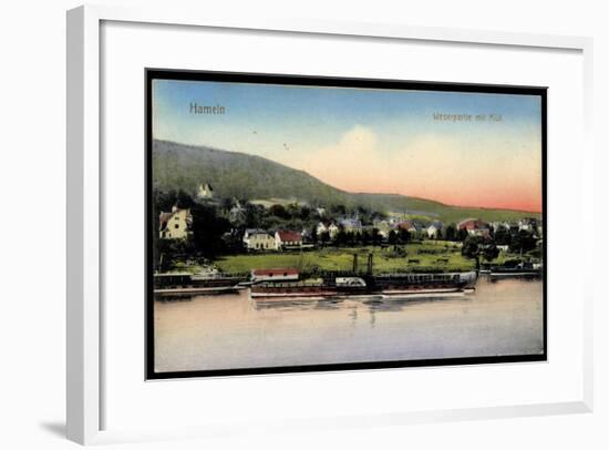 Hameln A.D. Weser, Dampfer Kronprinz Wilhelm, Ort-null-Framed Giclee Print