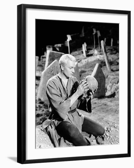 Hamlet, 1948-null-Framed Photographic Print