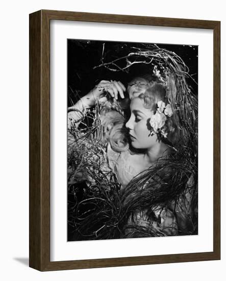 Hamlet, 1948-null-Framed Photographic Print