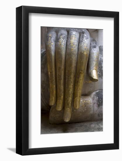 Hand of the Phra Achana Buddha Figure-Alex Robinson-Framed Photographic Print