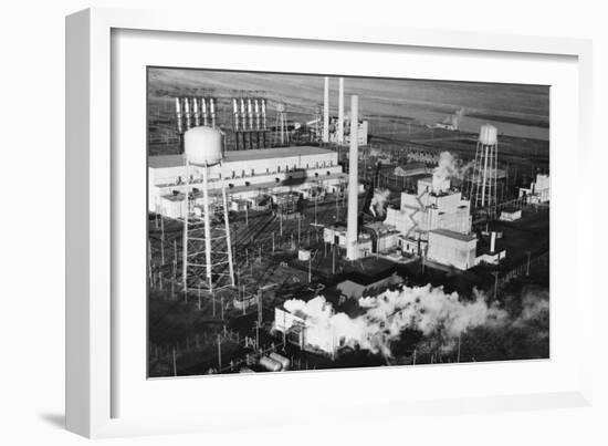 Hanford, WA Industrial Plant Photograph - Hanford, WA-Lantern Press-Framed Art Print