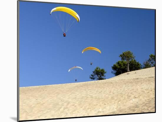 Hang Gliders over Dune Du Pyla, Bay of Arcachon, Cote D'Argent, Gironde, Aquitaine, France, Europe-Groenendijk Peter-Mounted Photographic Print