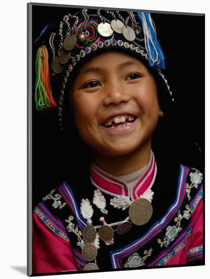 Hani People, Yuanyang, Honghe Prefecture, Yunnan Province, China-Pete Oxford-Mounted Photographic Print