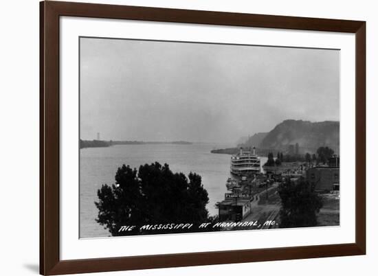 Hannibal, Missouri - View of Mississippi River and Docked Riverboat-Lantern Press-Framed Art Print