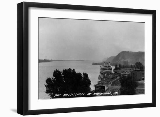 Hannibal, Missouri - View of Mississippi River and Docked Riverboat-Lantern Press-Framed Art Print