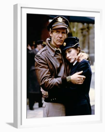 HANOVER STREET, 1979 directed by PETER HYAMS Harrison Ford and Lesley-Anne Down (photo)-null-Framed Photo