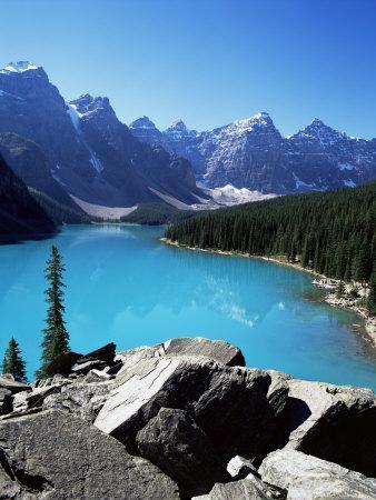 Moraine Lake, Valley of the Ten Peaks, Banff National Park, Rocky Mountains