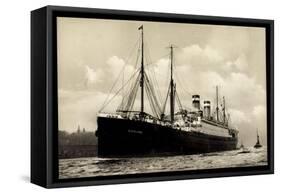 Hapag, Dampfschiff Cleveland in Fahrt Am Hafen-null-Framed Stretched Canvas