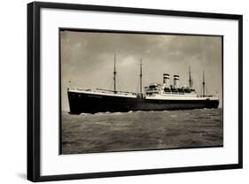 Hapag, Dampfschiff Deutschland Auf Hoher See-null-Framed Giclee Print