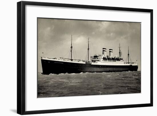 Hapag, Dampfschiff Deutschland, Transatlantik-null-Framed Giclee Print