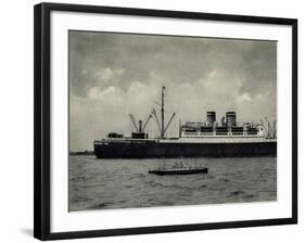 Hapag, Dampfschiff Hamburg, Modell Von D. Bartsch-null-Framed Giclee Print