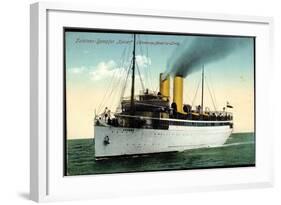 Hapag, Turbinen Dampfschiff Kaiser in Fahrt-null-Framed Giclee Print