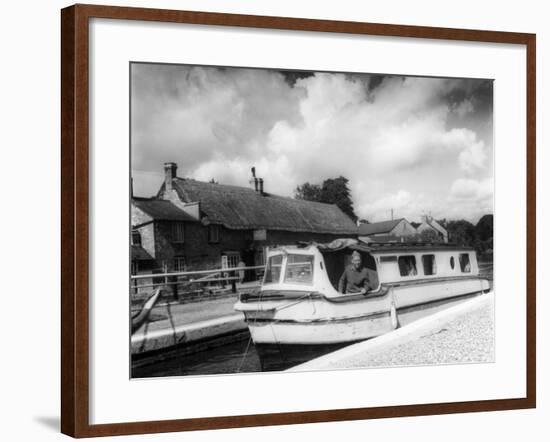 Happy Motor Boat Cruiser-null-Framed Photographic Print