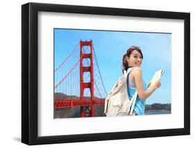 Happy Woman Travel in San Francisco-aslysun-Framed Photographic Print