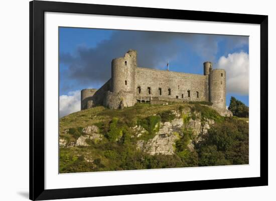 Harlech Castle, a medieval castle built by Edward 1 in 1282, UNESCO World Heritage Site, Harlech, G-James Emmerson-Framed Photographic Print