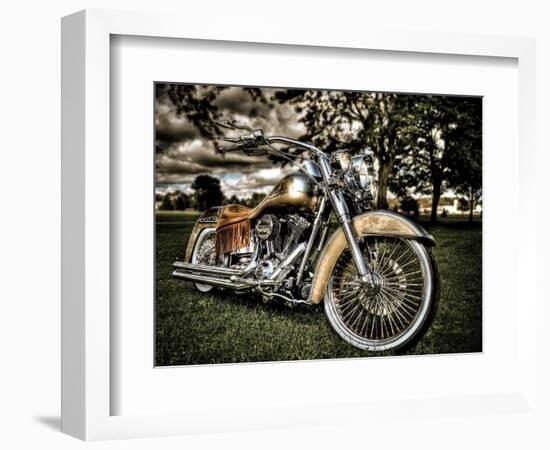 Harley-Stephen Arens-Framed Photographic Print