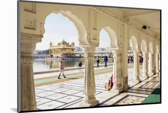 Harmandir Sahib (Golden Temple), Amritsar, Punjab, India-Ben Pipe-Mounted Photographic Print