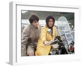 Harold And Maude, Bud Cort, Ruth Gordon, 1971-null-Framed Photo