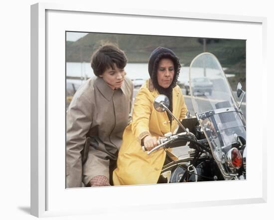 Harold And Maude, Bud Cort, Ruth Gordon, 1971-null-Framed Photo