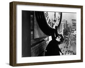 Harold Lloyd. "Safety Last" 1923, Directed by Fred Newmeyer-null-Framed Photographic Print