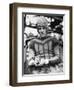 Harold (Red) Grange-null-Framed Giclee Print